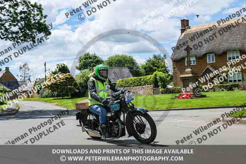 Vintage motorcycle club;eventdigitalimages;no limits trackdays;peter wileman photography;vintage motocycles;vmcc banbury run photographs